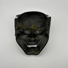 Load image into Gallery viewer, Hannya Mask - Wabisabi Mart
