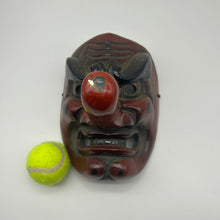 Load image into Gallery viewer, Tengu Mask - Wabisabi Mart
