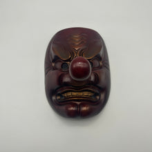 Load image into Gallery viewer, Tengu Mask - Wabisabi Mart
