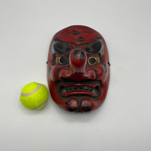 Load image into Gallery viewer, Tengu Mask - Wabisabi Mart
